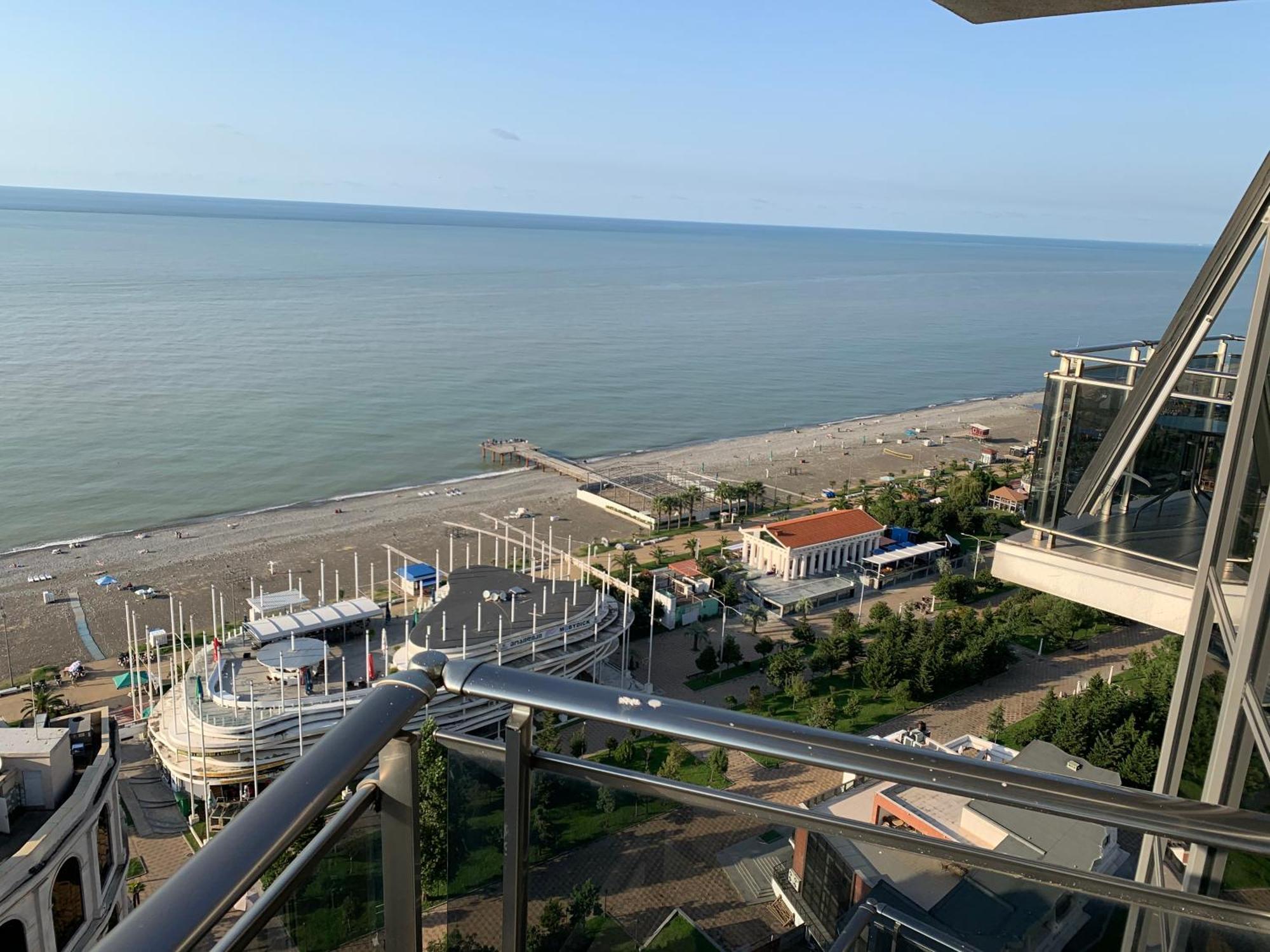 Orbi Sea Towers Batumi Resort Dış mekan fotoğraf